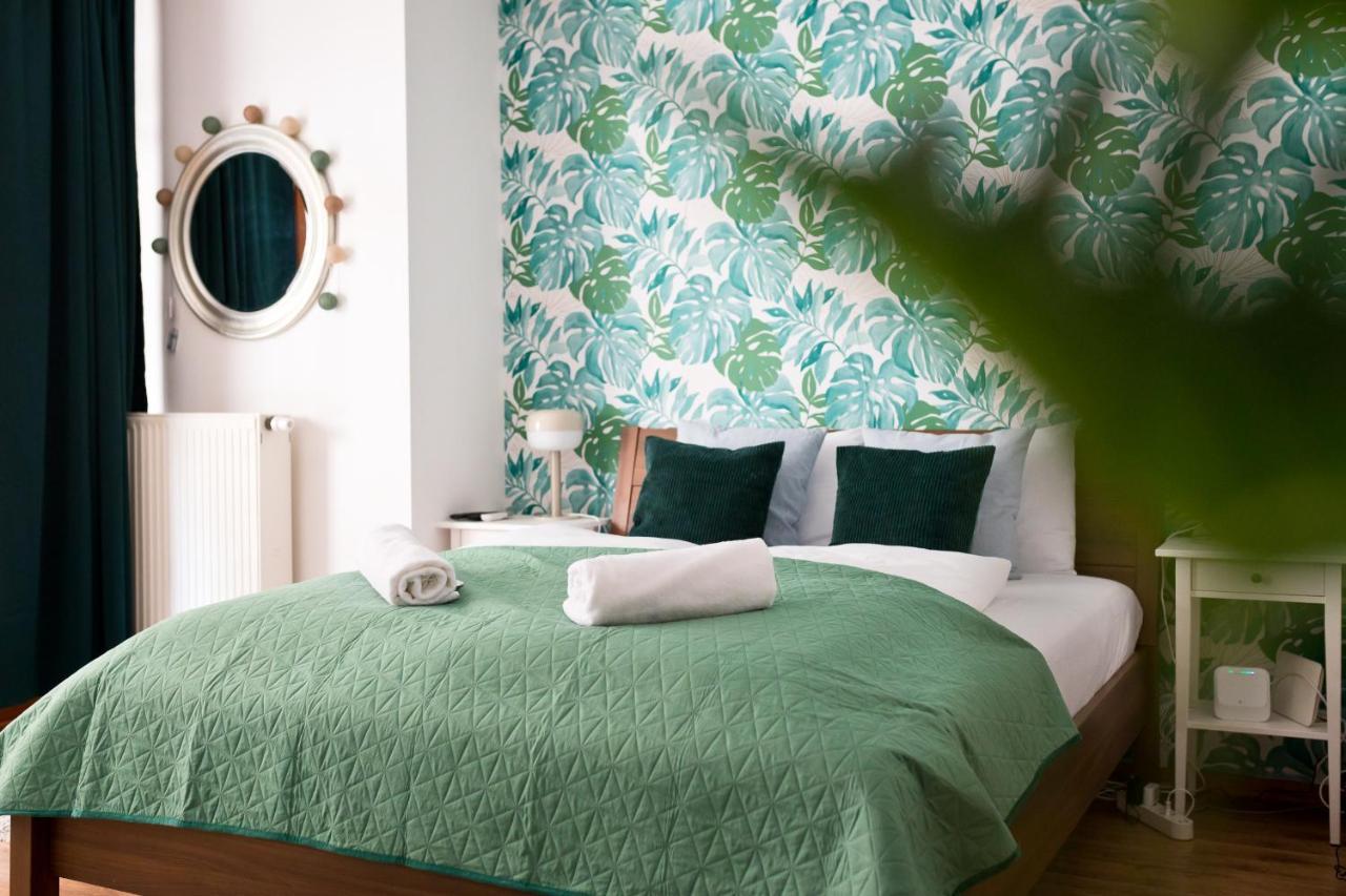 Lovag Studio Apartment Budapest Luaran gambar