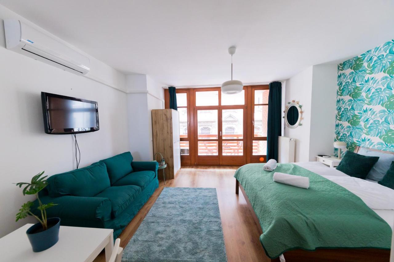 Lovag Studio Apartment Budapest Luaran gambar